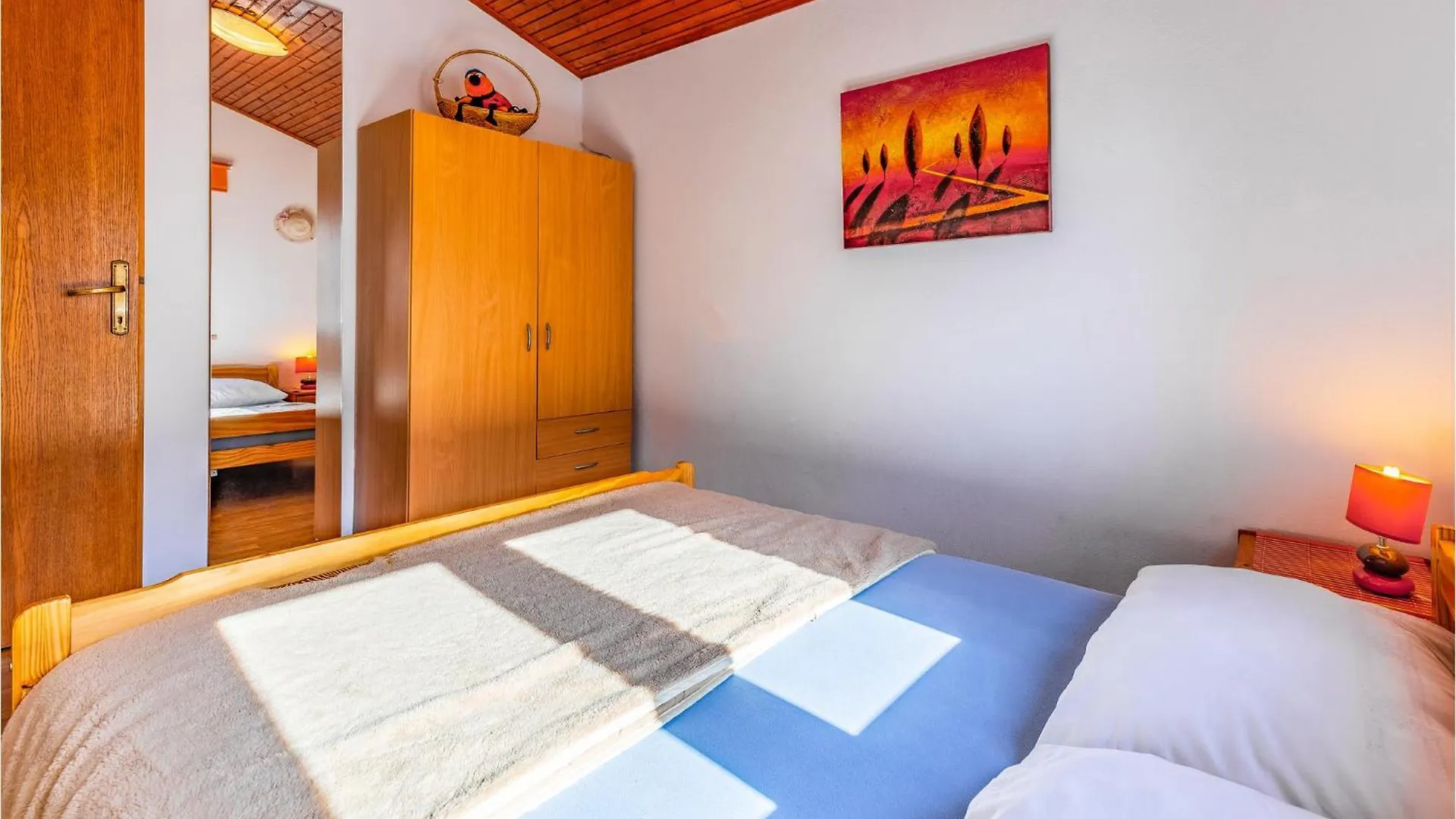 Lovely Apartment In Pula With Wifi