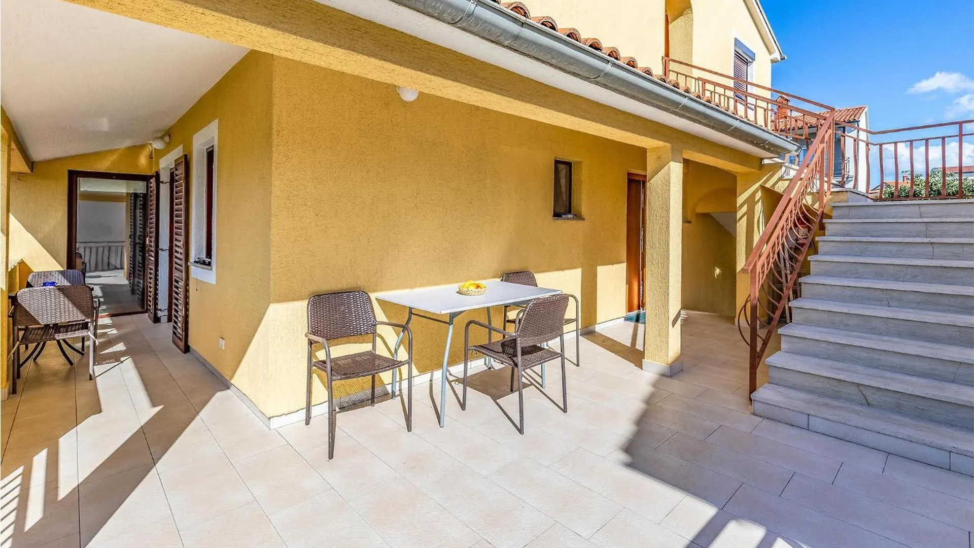 Lovely Apartment In Pula With Wifi